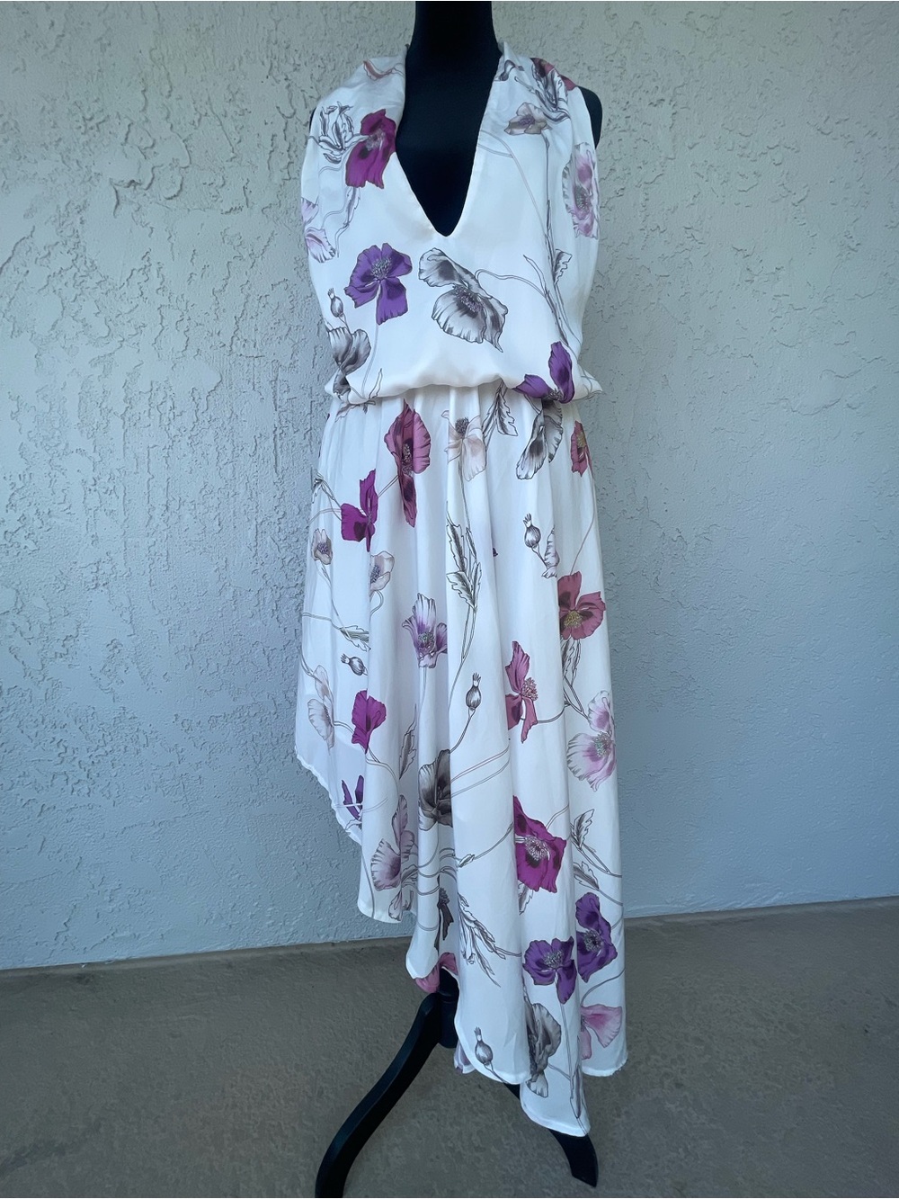 Guess by Marciano Cream Floral High-Low Dress with Purple and Pink Blooms